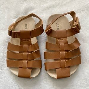Old Navy Unisex Faux-Leather Fisherman Sandals